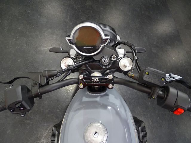 moto-guzzi - v-7-sport
