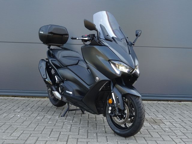 yamaha - tmax-560