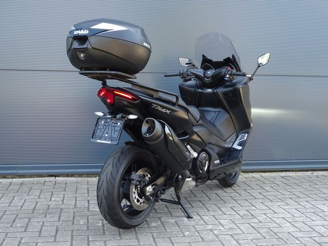 yamaha - tmax-560
