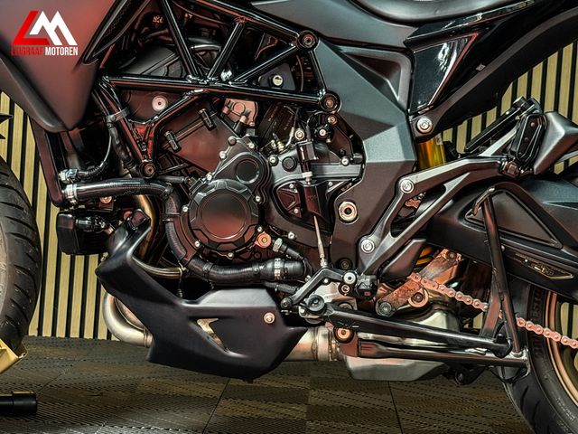 mv-agusta - turismo-veloce--800-lusso-scs