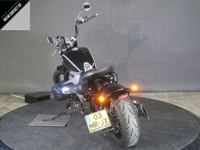 bmw - r-18