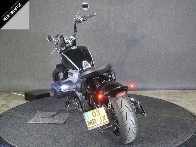 bmw - r-18