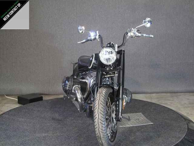 bmw - r-18