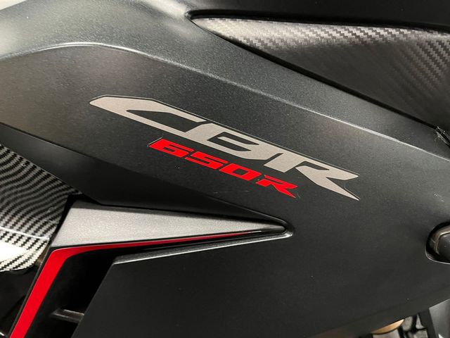 honda - cbr-650-r