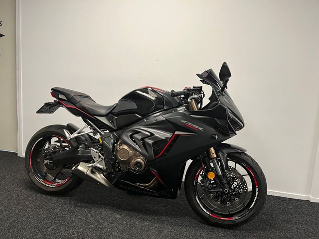 honda - cbr-650-r