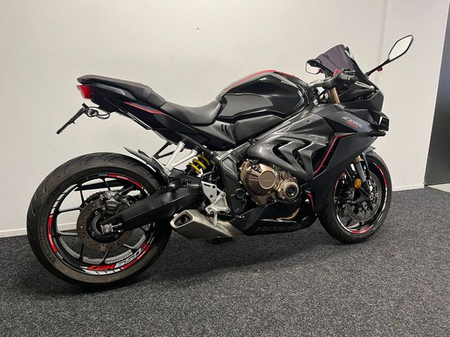 honda - cbr-650-r