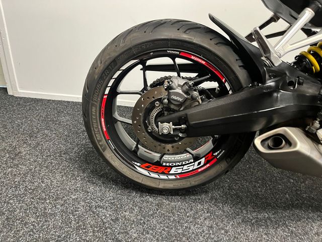 honda - cbr-650-r