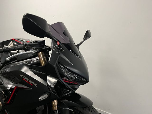 honda - cbr-650-r