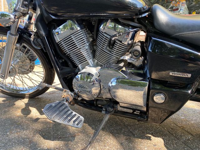 honda - vt-750-c2-shadow-ace