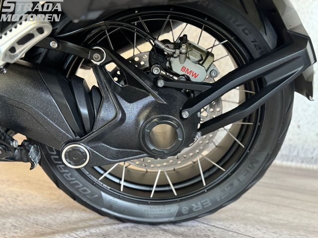bmw - r-1300-gs-adventure-triple-black