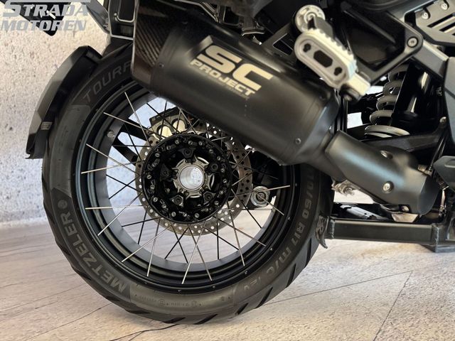 bmw - r-1300-gs-adventure-triple-black
