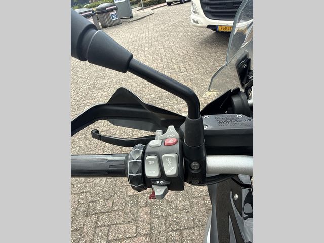 bmw - r-1200-gs-triple-black-edition