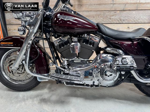 harley-davidson - road-king-classic-flhrci