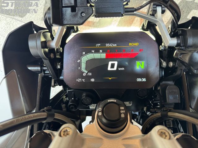 bmw - r-1250-gs-adventure