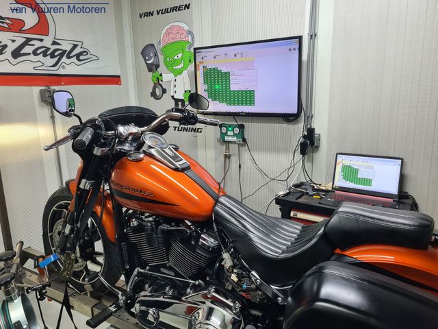 harley-davidson - sport-glide-flsb