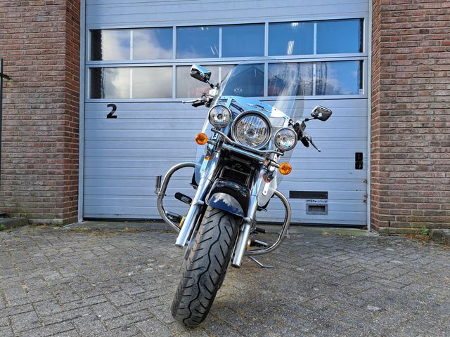 suzuki - c-90-boulevard-1500-lc
