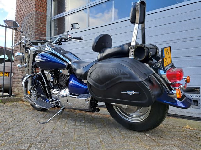 suzuki - c-90-boulevard-1500-lc