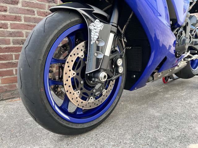 yamaha - yzf-r1