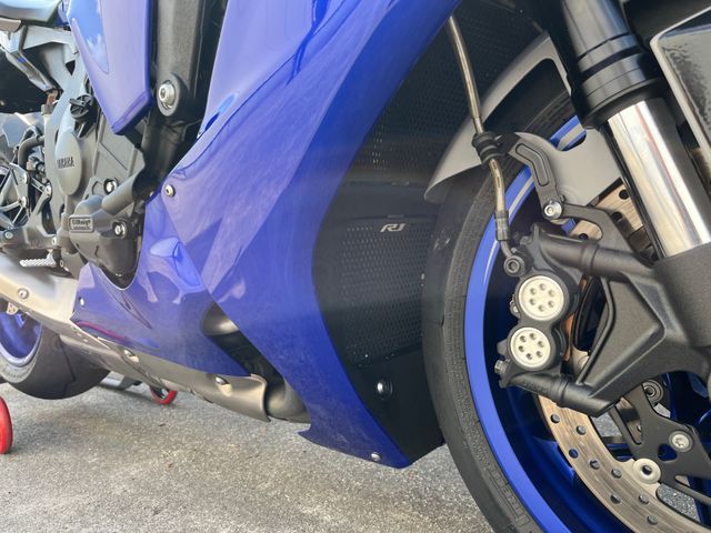 yamaha - yzf-r1