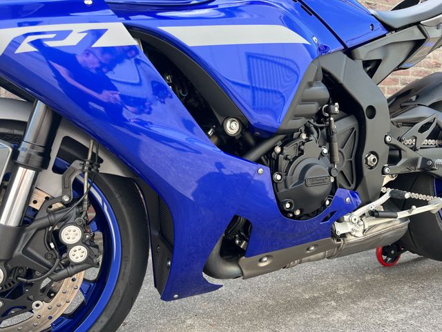 yamaha - yzf-r1