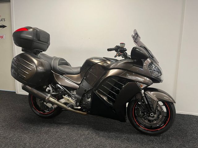kawasaki - gtr-1400