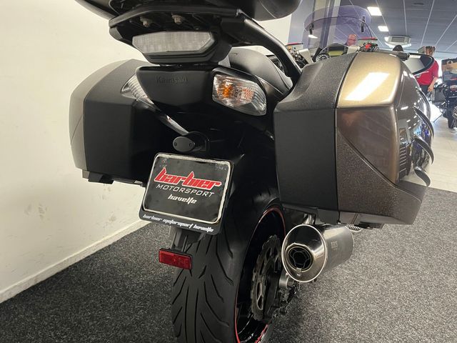 kawasaki - gtr-1400