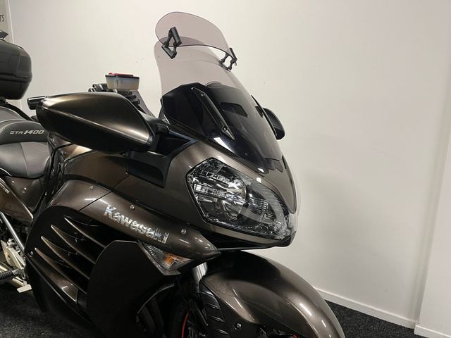kawasaki - gtr-1400
