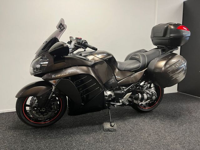 kawasaki - gtr-1400