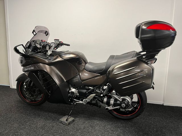 kawasaki - gtr-1400