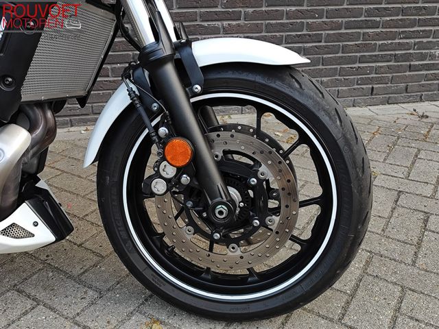 yamaha - xsr-700-abs