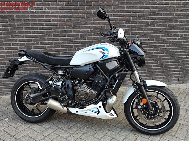 yamaha - xsr-700-abs