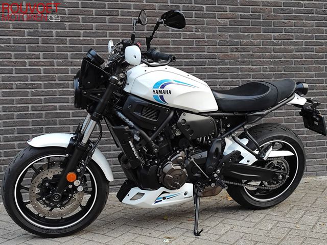 yamaha - xsr-700-abs