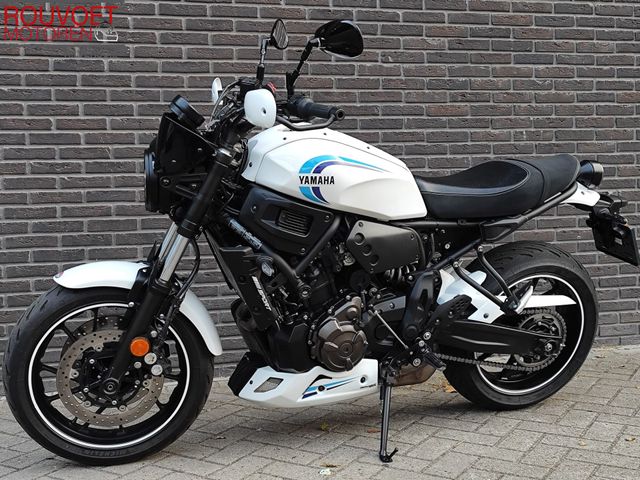 yamaha - xsr-700-abs
