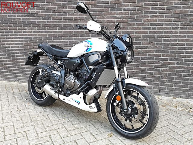 yamaha - xsr-700-abs