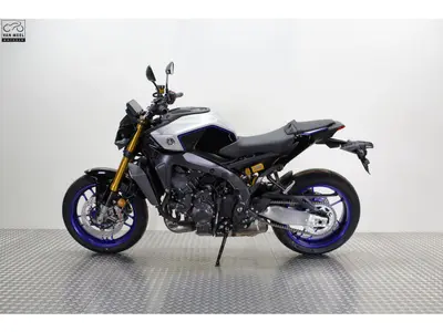 YAMAHA MT 09 SP – foto 4