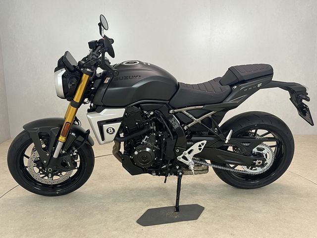suzuki - gsx-8t