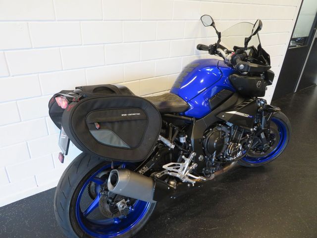 yamaha - mt-10-touring