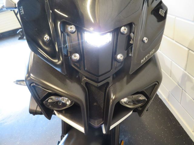yamaha - mt-10-touring