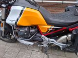 MOTO GUZZI V 85 TT