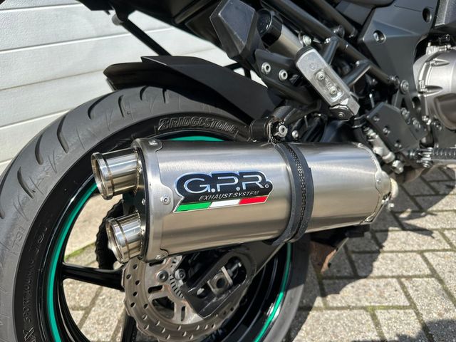 kawasaki - versys-1000-tourer