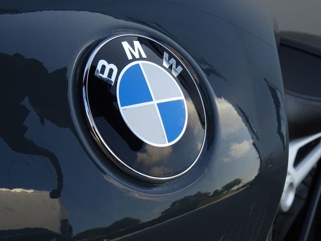 bmw - r-nine-t-pure
