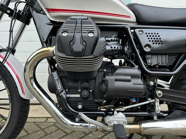 moto-guzzi - v-9-roamer