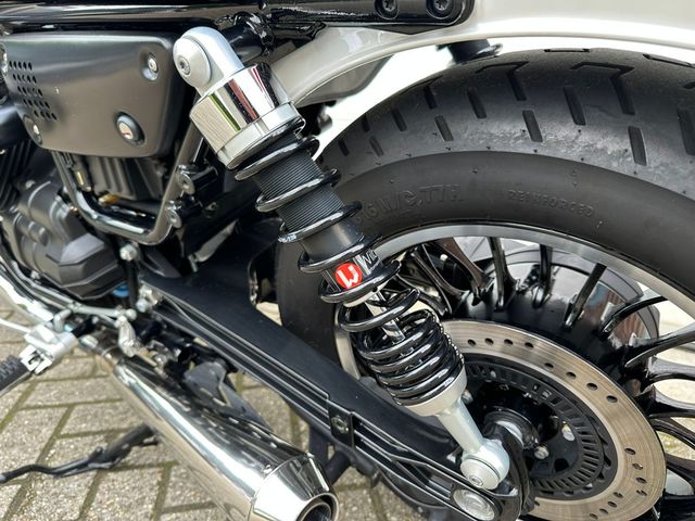 moto-guzzi - v-9-roamer