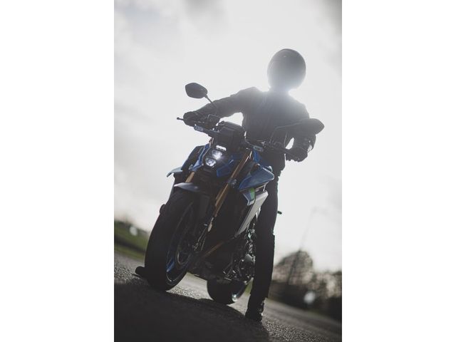 suzuki - gsx-s-1000-abs
