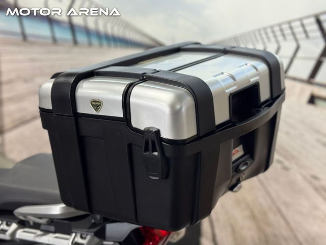 triumph - tiger-explorer