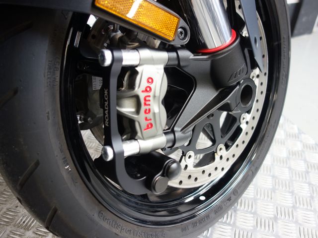 ktm - 1290-super-duke-gt