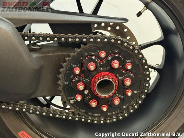 ducati - streetfighter-v4s
