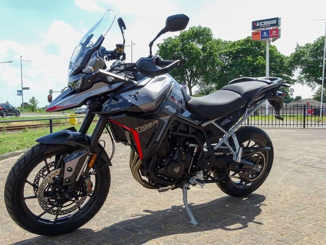 triumph - tiger-900-gt-pro
