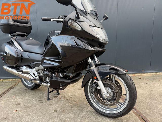 honda - nt-700-v-deauville