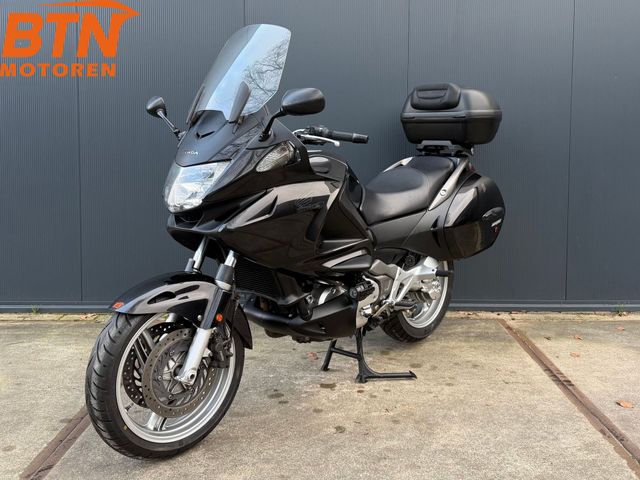 honda - nt-700-v-deauville